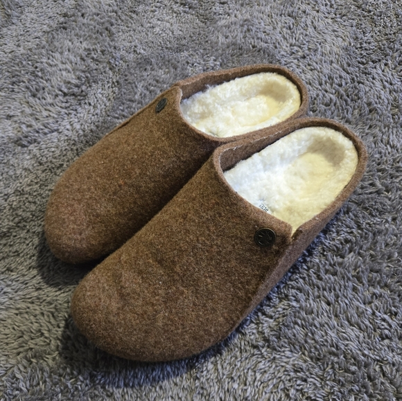 Zermatt Genuine Shearling Lined Slipper Women Size 7 Toffee Brown Like New - Picture 10 of 12
